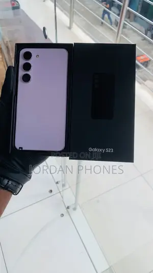 New Samsung Galaxy S23 128 GB Purple