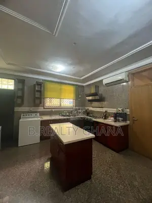 4bdrm House in Labone for sale