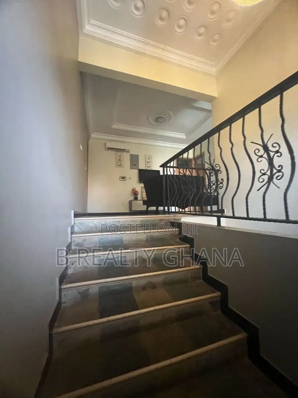 4bdrm House in Labone for sale