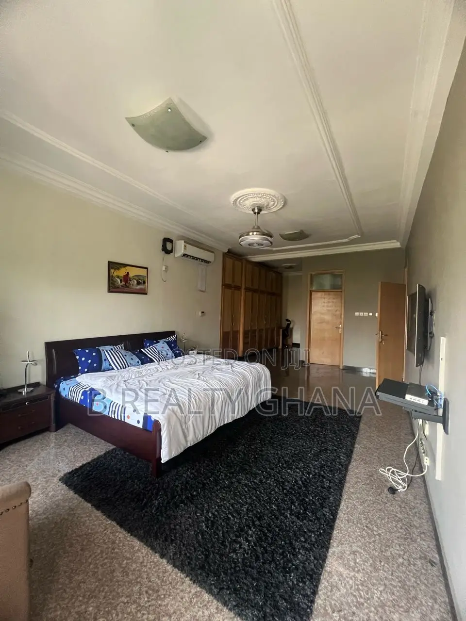 4bdrm House in Labone for sale