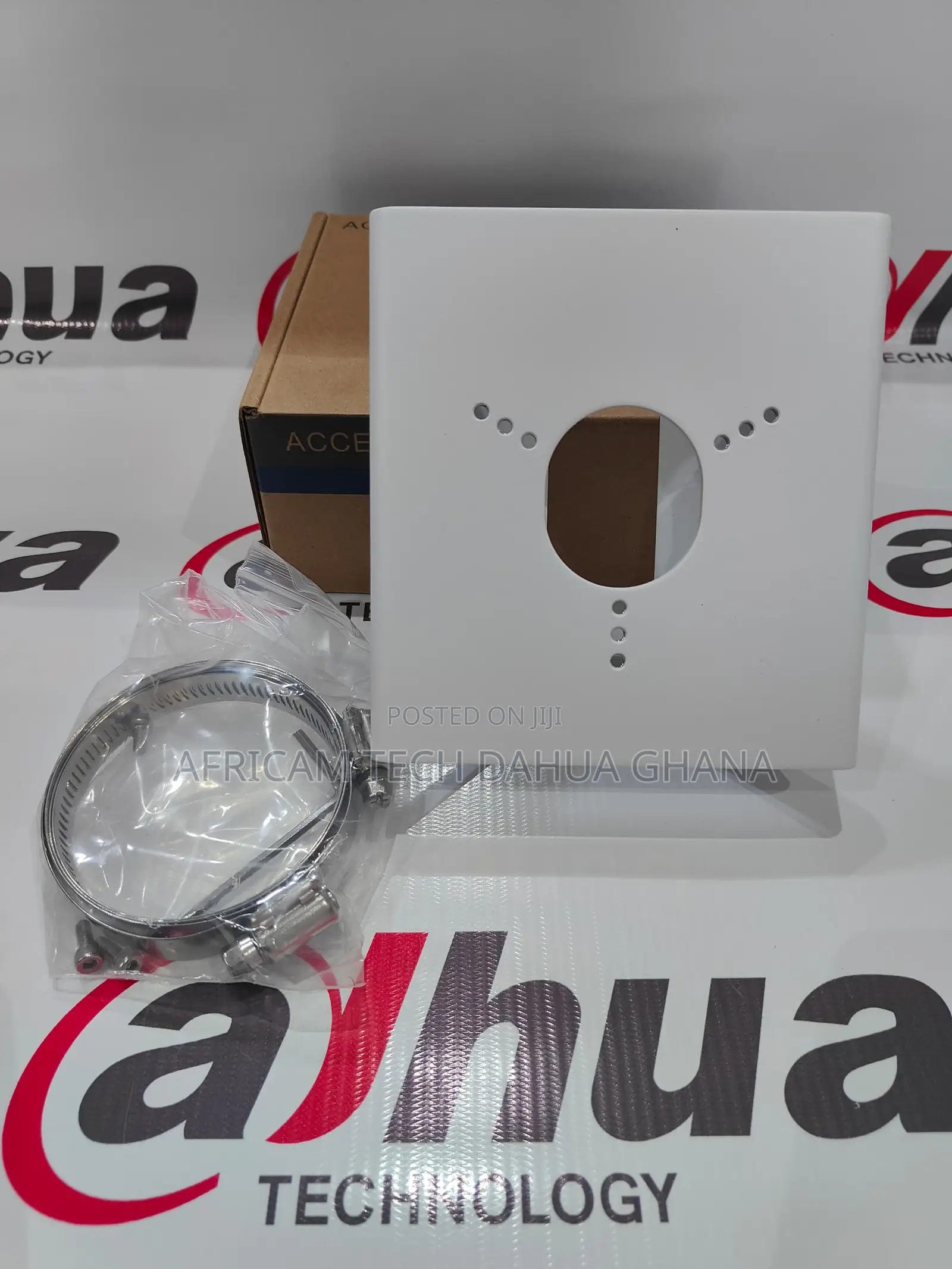 Dahua Pole Mount Bracket