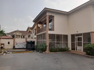 4bdrm House in Labone for sale