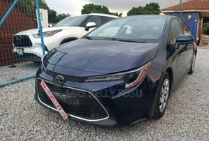 Toyota Corolla LE 2021 Gray
