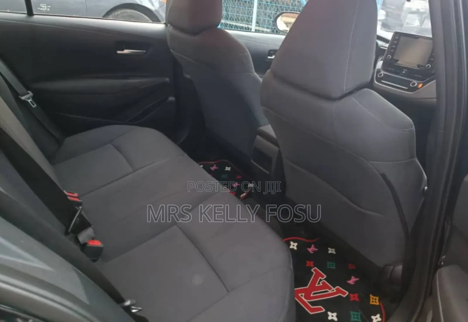Toyota Corolla LE 2021 Gray