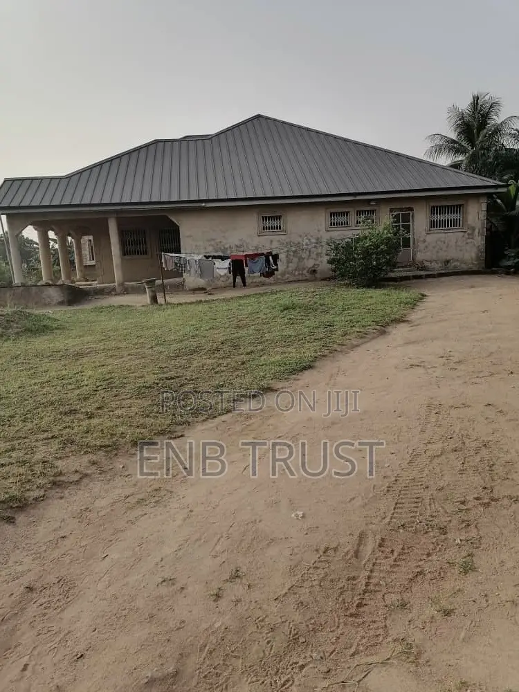 3 Bedrms on 130x100 Size of Plot for Sale at Amasaman