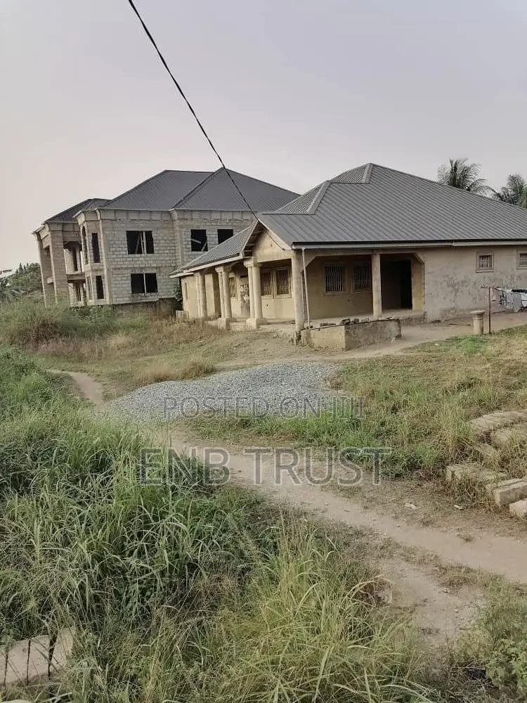 3 Bedrms on 130x100 Size of Plot for Sale at Amasaman