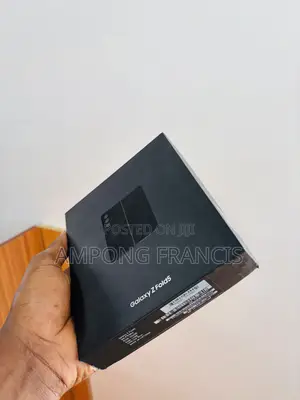 New Samsung Galaxy Z Fold 5 256 GB Black