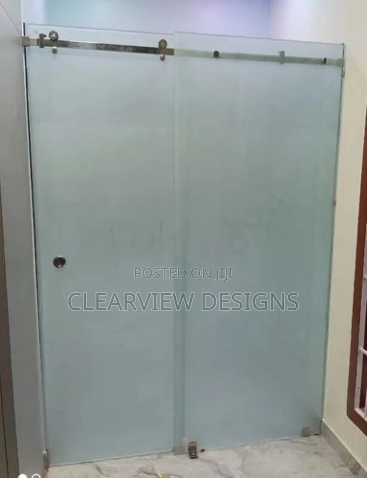 Modern Bathroom Glass Enclosure