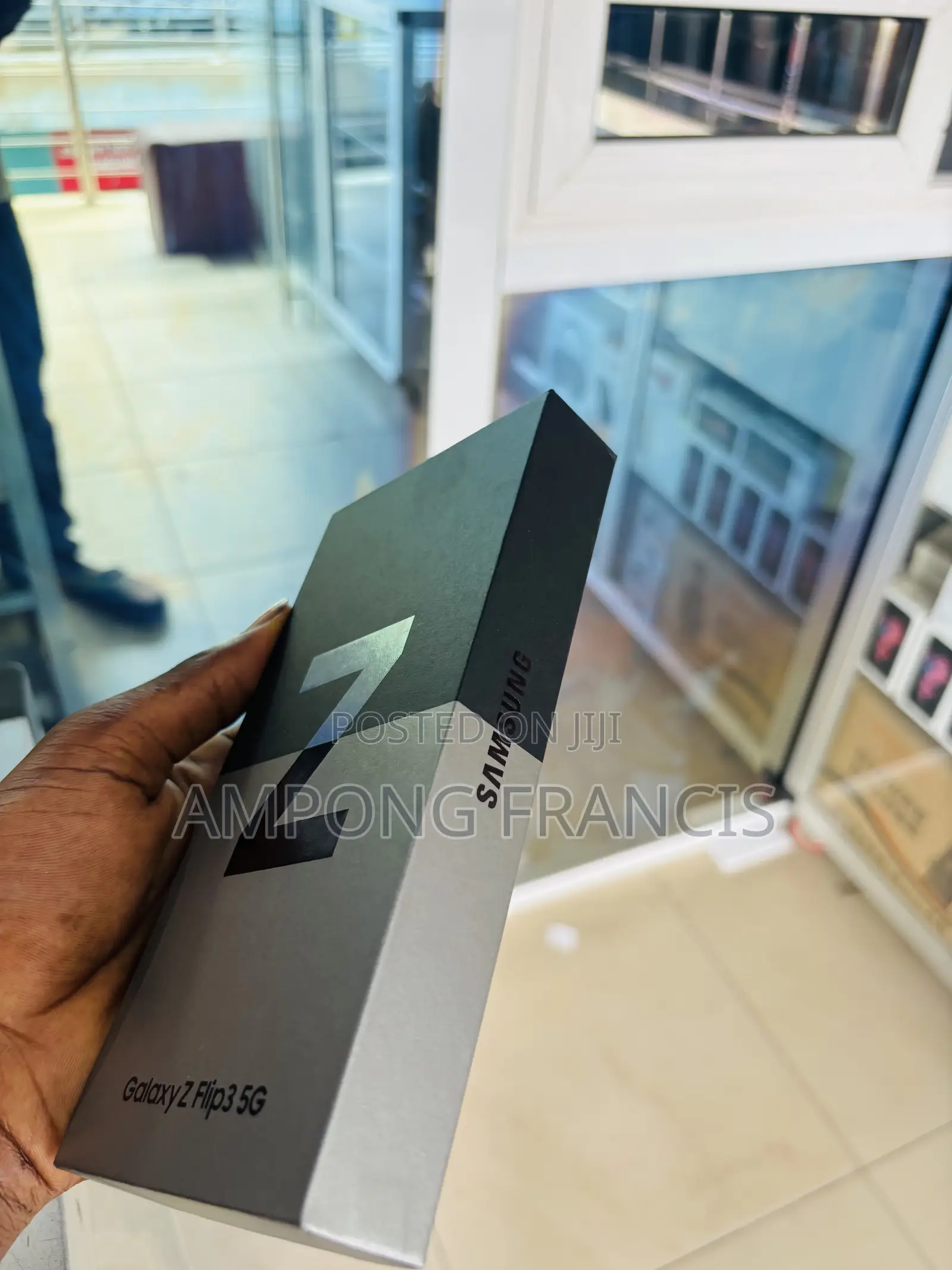 New Samsung Galaxy Z Flip 3 128 GB Black