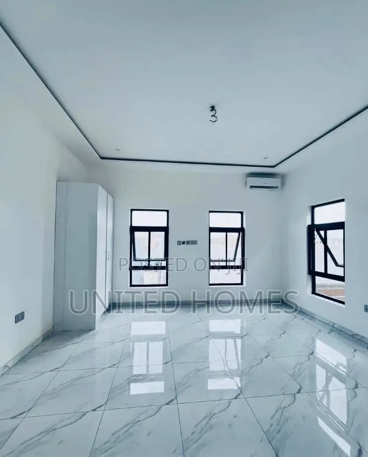 3bdrm House in East Legon for rent
