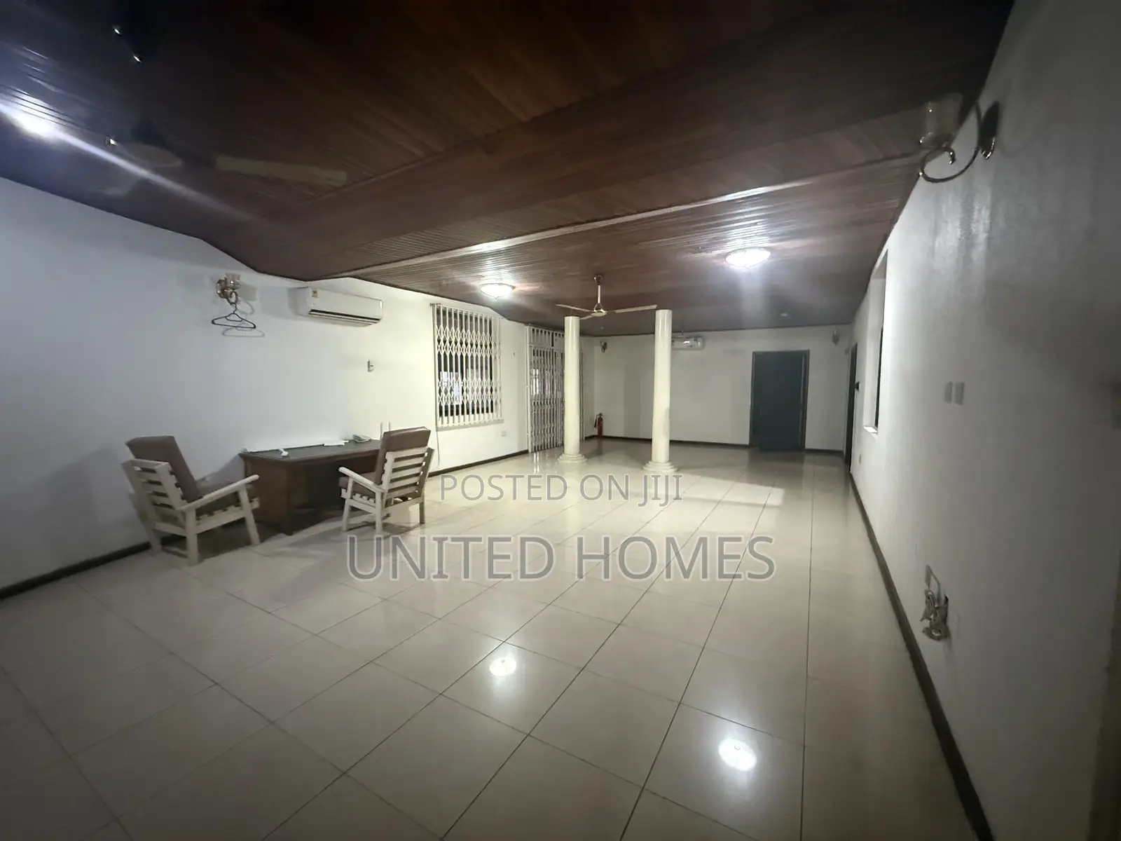5bdrm House in East Legon for sale
