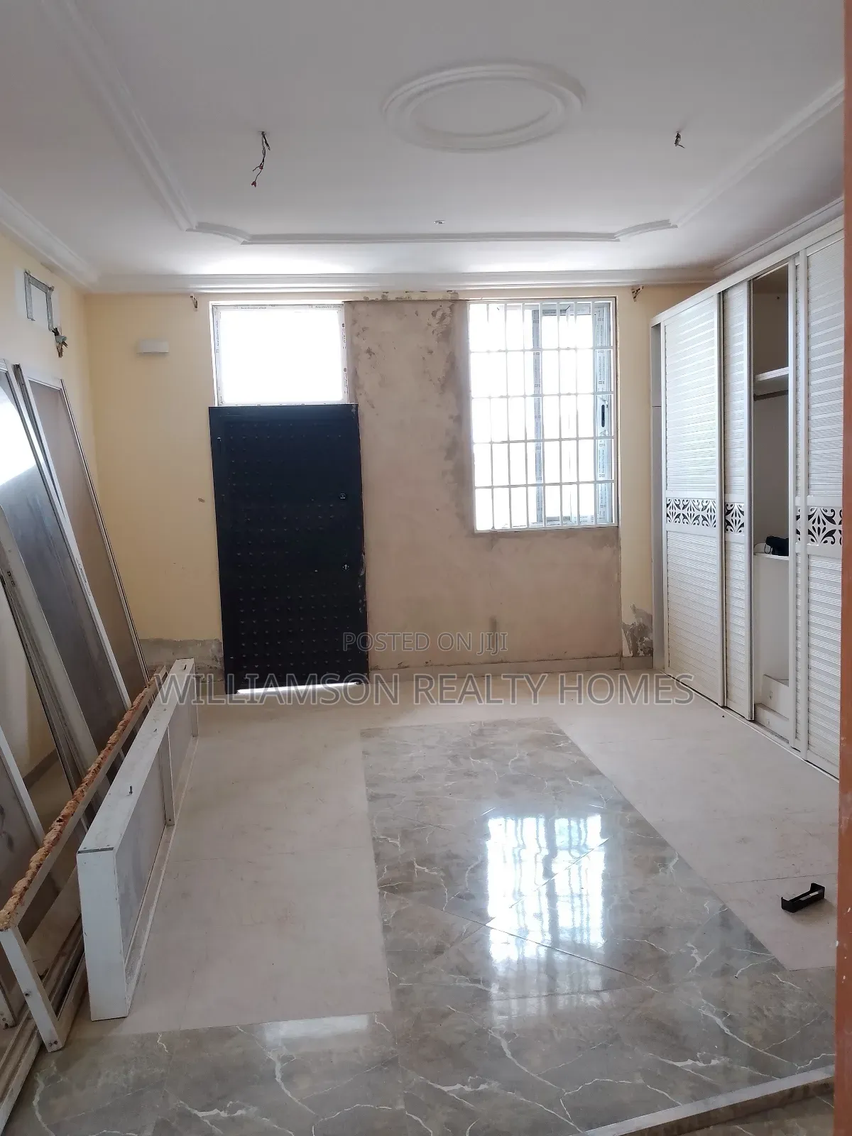 3bdrm Apartment in Community 18 Area, Spintex for rent