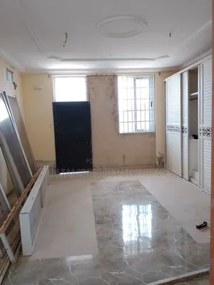 3bdrm Apartment in Community 18 Area, Spintex for rent