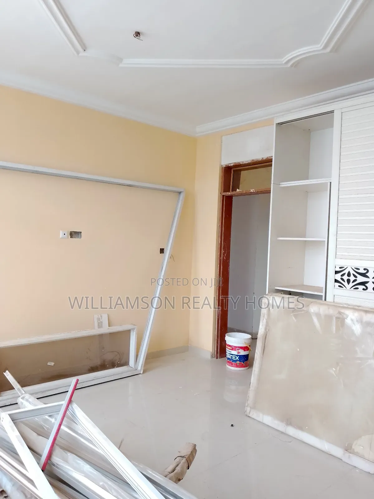 3bdrm Apartment in Community 18 Area, Spintex for rent