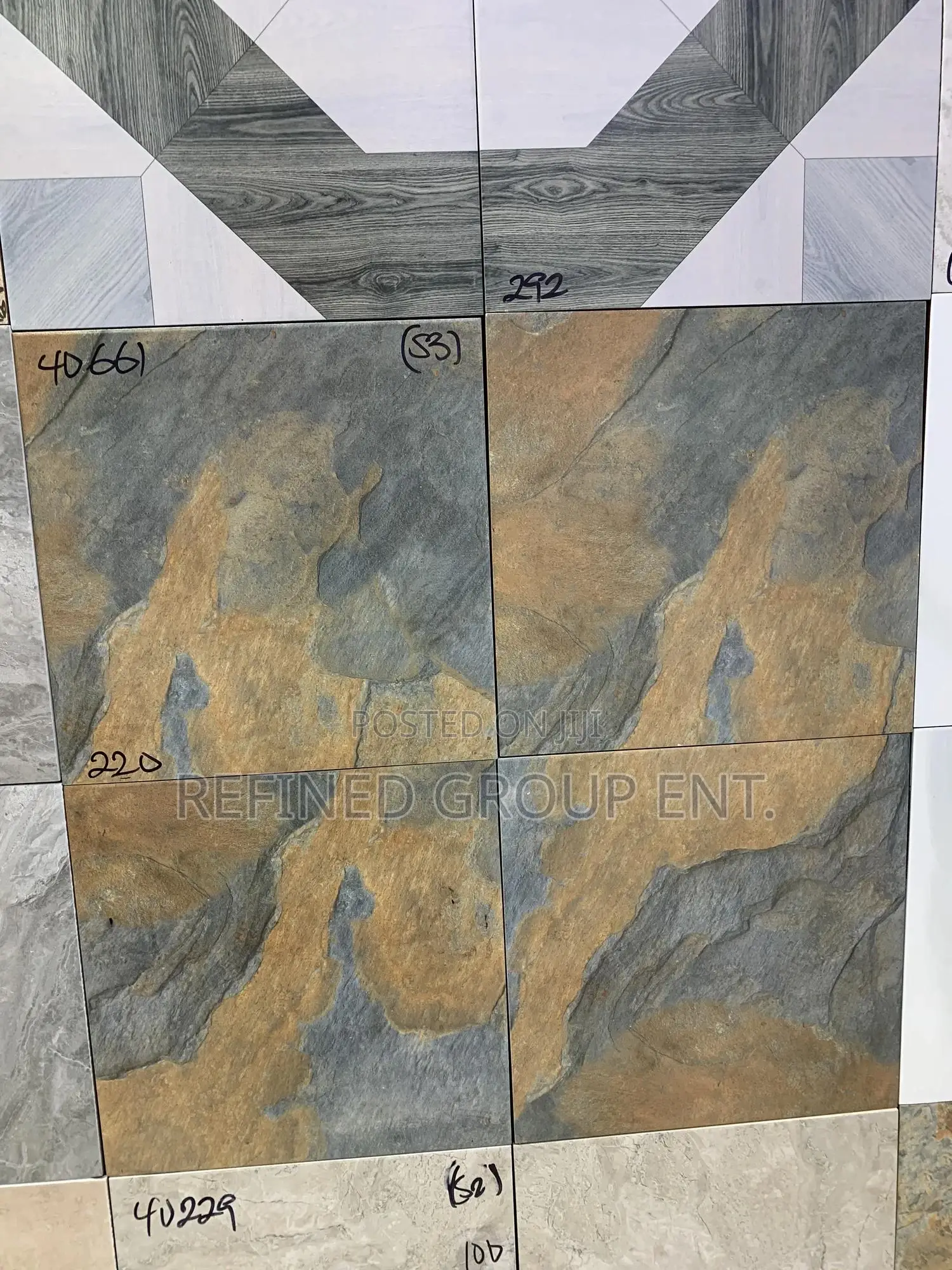 40/40cm Compound Tiles