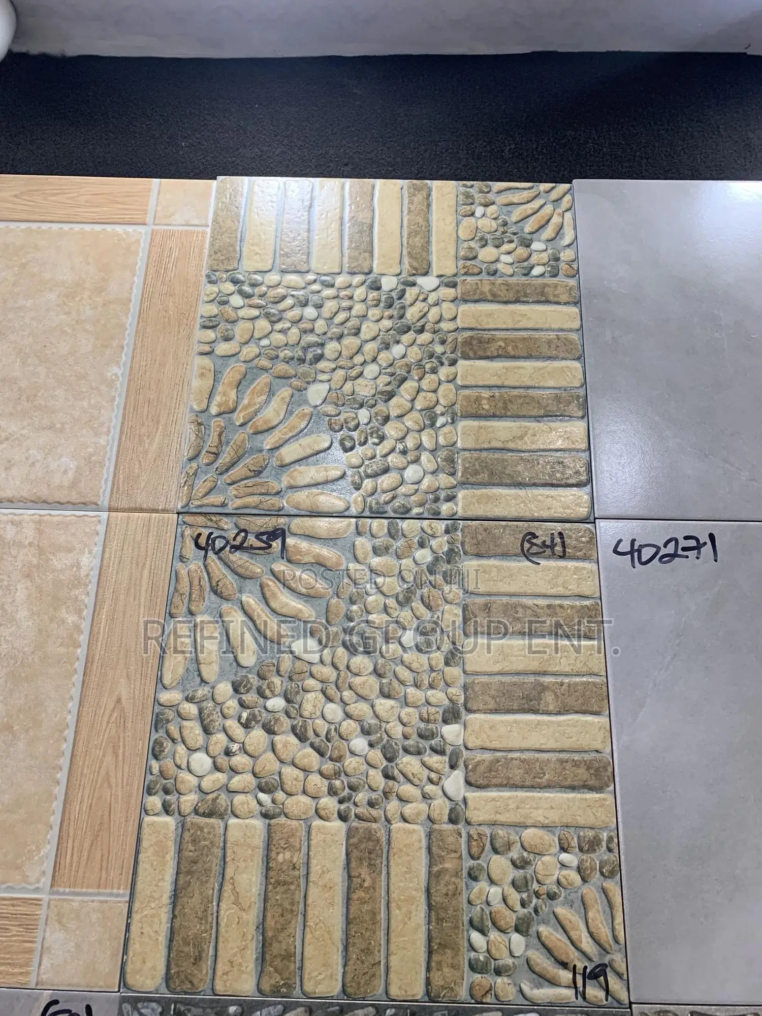 40/40cm Compound Tiles