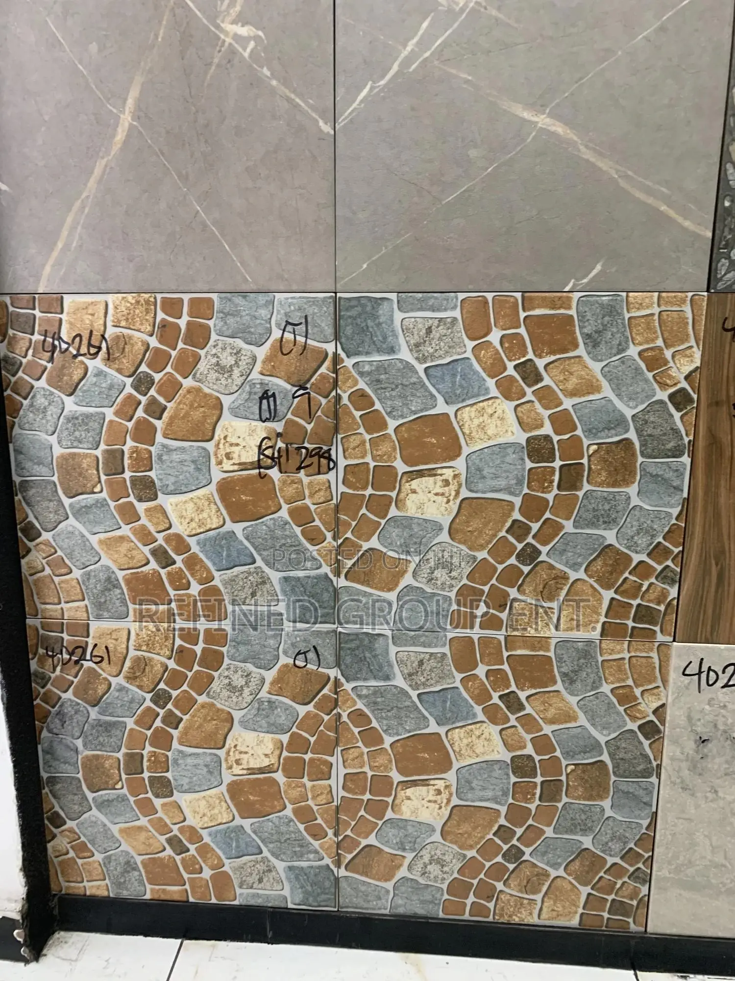 40/40cm Compound Tiles