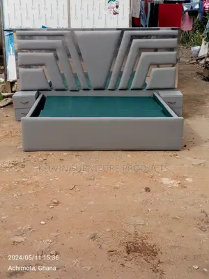 Queen Size Bed With Side Drawers
