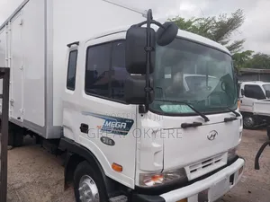 Hyundai 5ton Container