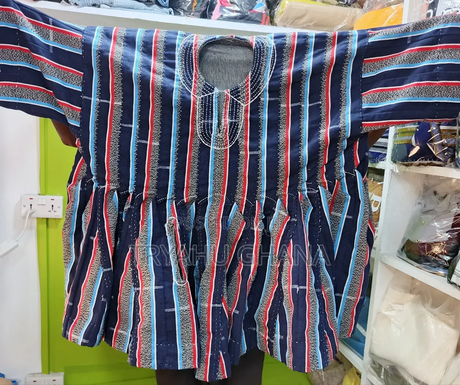 High-Quality Cotton Smocks Handwoven - Shop at Tryahu Now