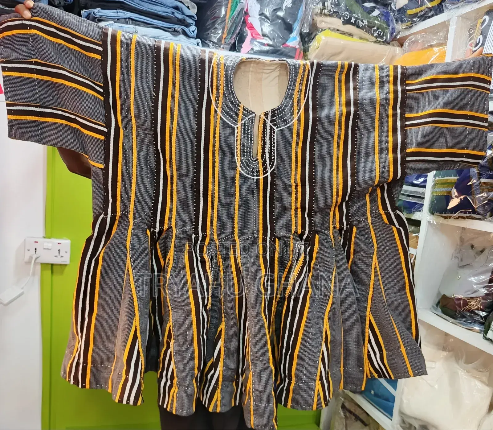 When Culture Meets Craftsmanship - Tryahu's Smocks Deliver