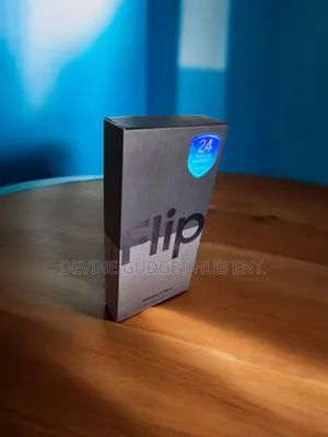 New Samsung Galaxy Z Flip4 256 GB Gray