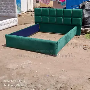 Queen Size Bed With Side Drawers