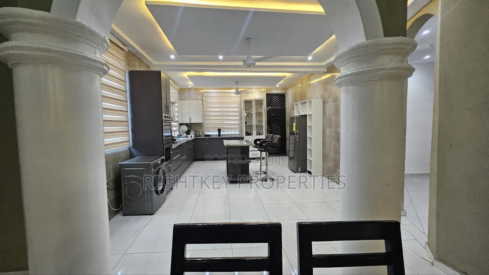 Furnished 5bdrm Maisonette in Rightkey, Kumasi Metropolitan for sale