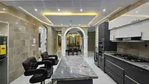 Furnished 6bdrm Mansion in Rightkey, Kumasi Metropolitan for sale