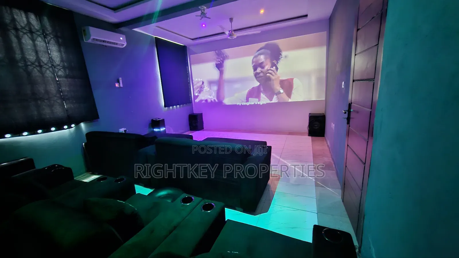 Furnished 6bdrm Mansion in Rightkey, Kumasi Metropolitan for sale