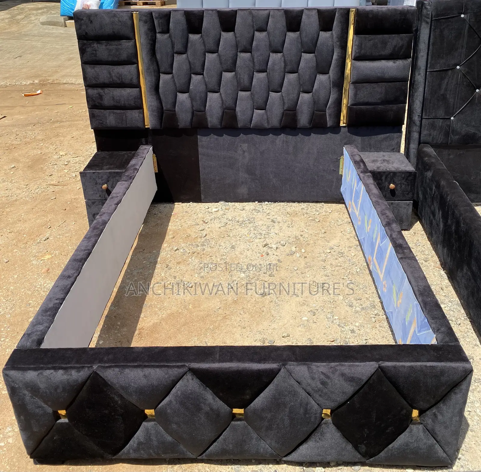 Complete Double Bed With 2 Drawers (Payment After Delivery)