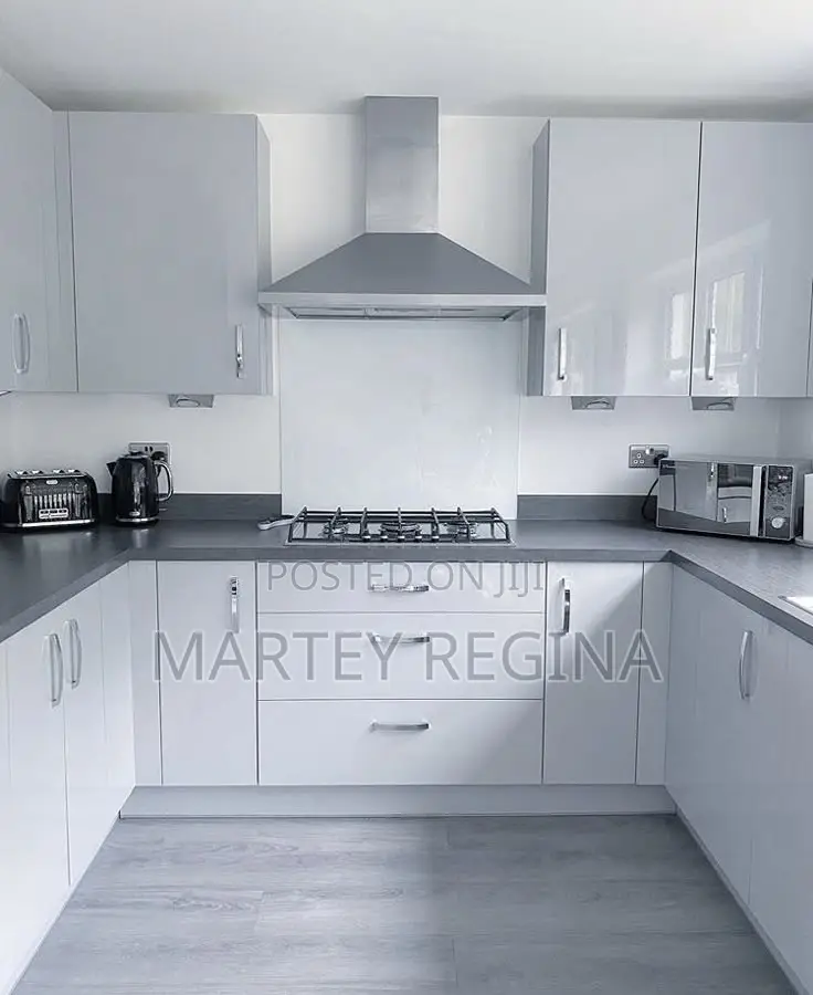 White U Shape Kitchen Cabinets