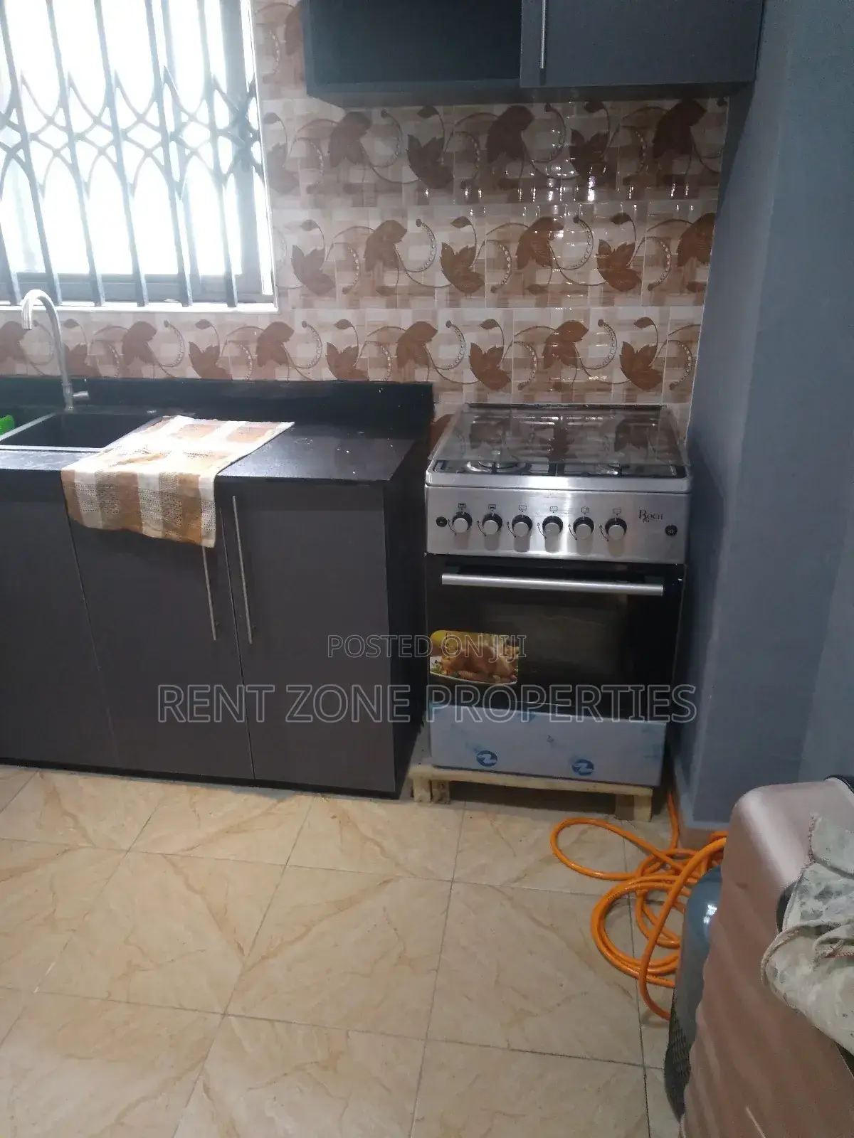 Fully Furnished 2 Bedroom for Short Stay