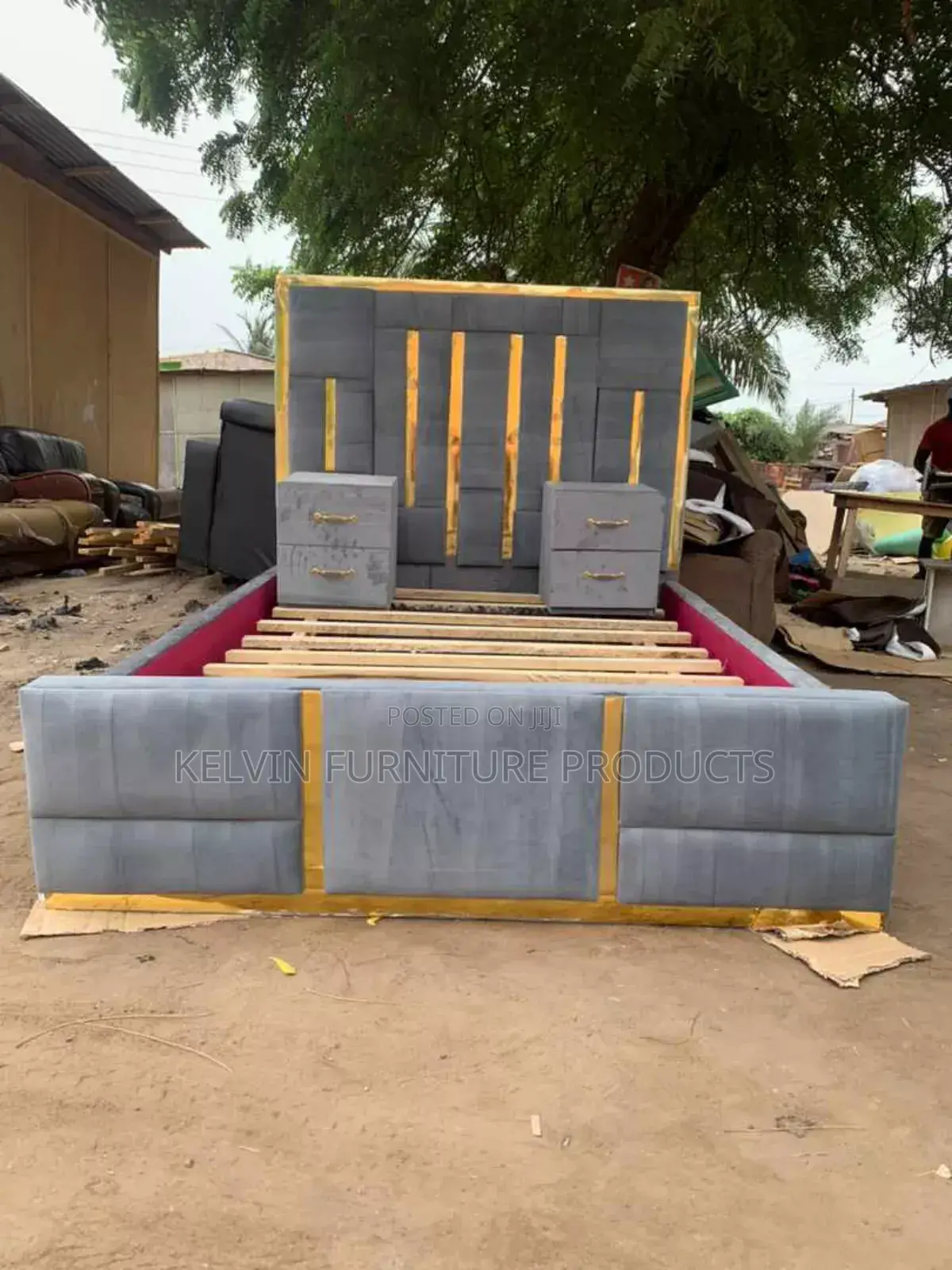 Double Bed With Side Drawers