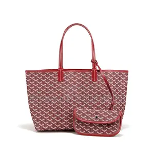 Spacious Tote Bag With Purse