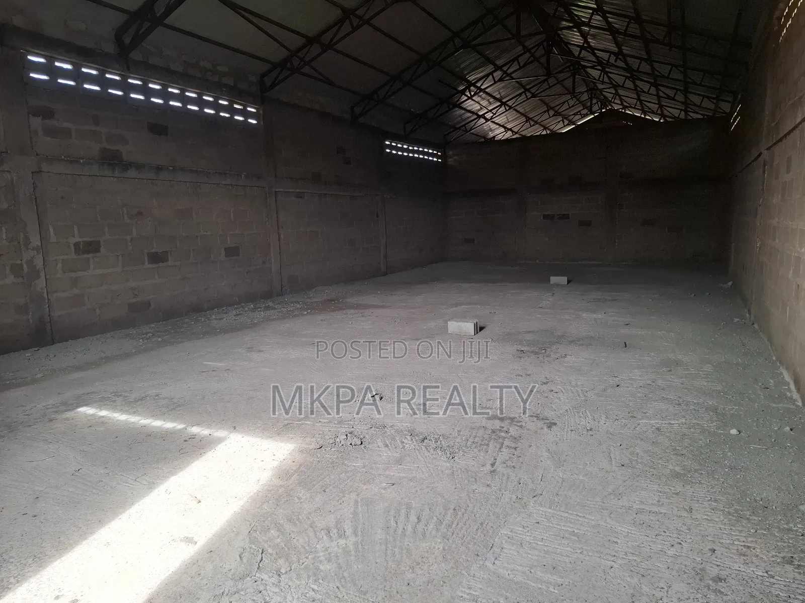 Warehouse in Tamale-Kanvili Area for Rent