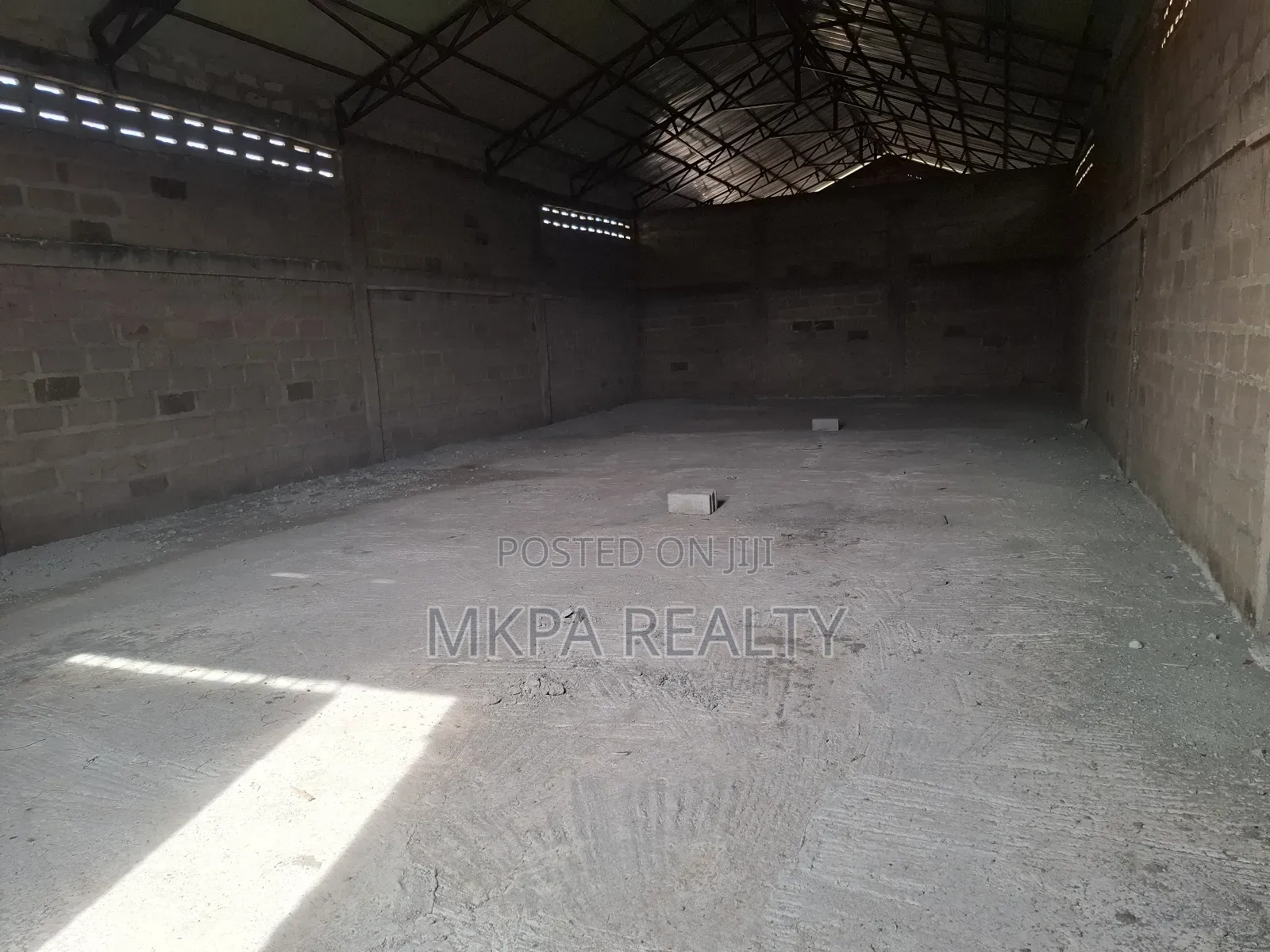 Warehouse in Tamale-Kanvili Area for Rent