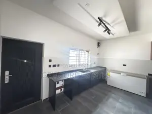Furnished 3bdrm Townhouse / Terrace in East Legon Hills, Ashaley Botwe