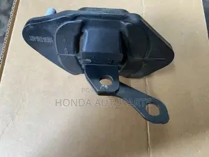 Honda Accord 2008 Gear Box Seat Down.