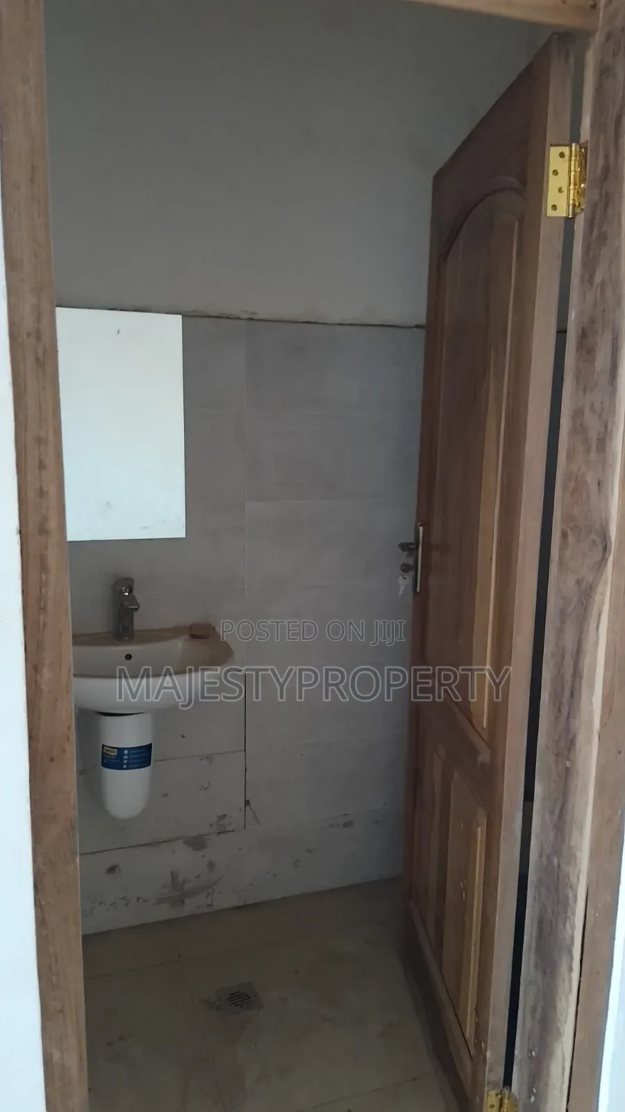 Shop for Rent at Main Spintex Roadside