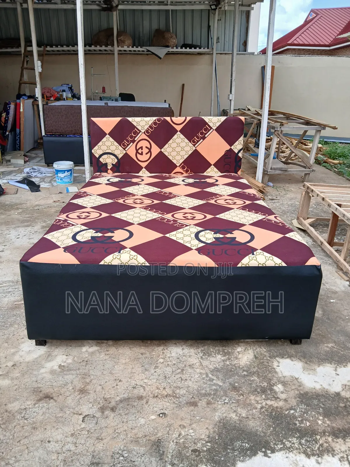 Inbuilt Double Bed7