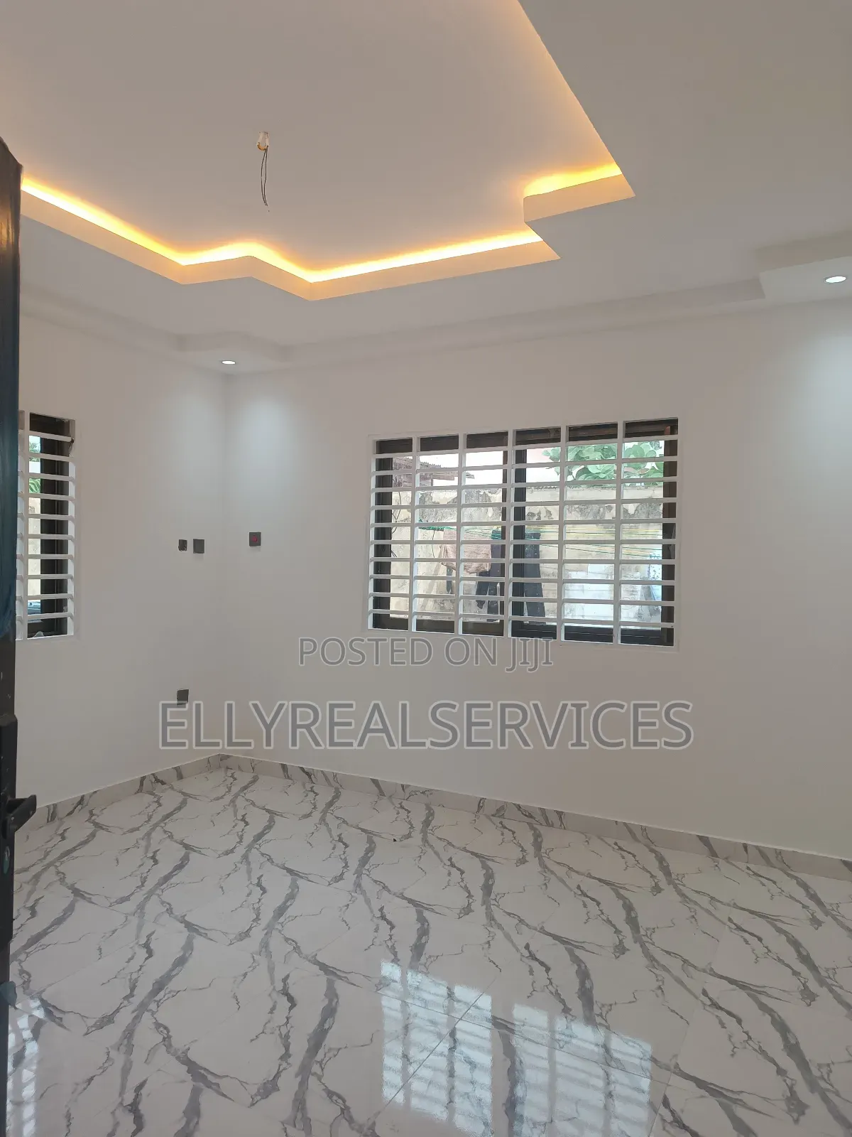 2bdrm Apartment in Ellyrealservices, Oyarifa for rent