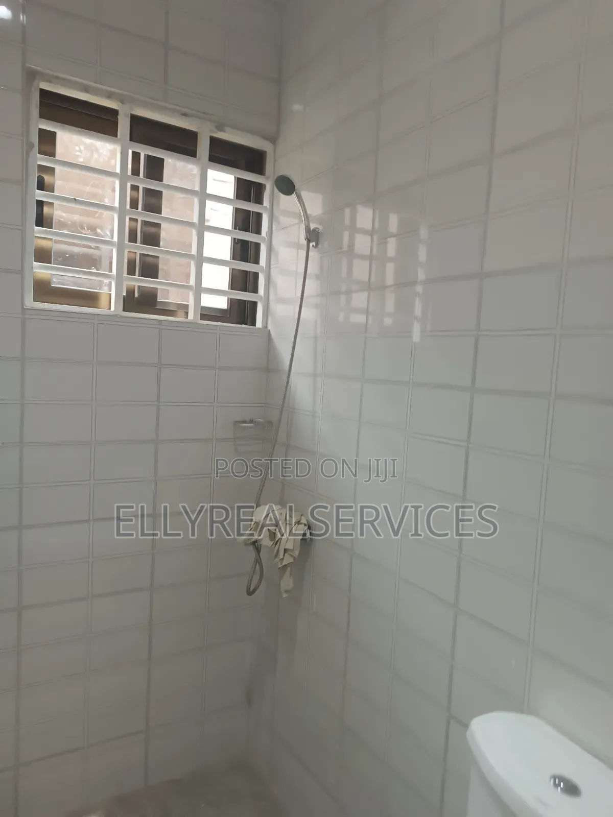 2bdrm Apartment in Ellyrealservices, Oyarifa for rent