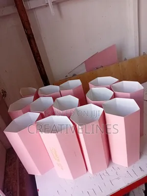 Hexagonal Boxes