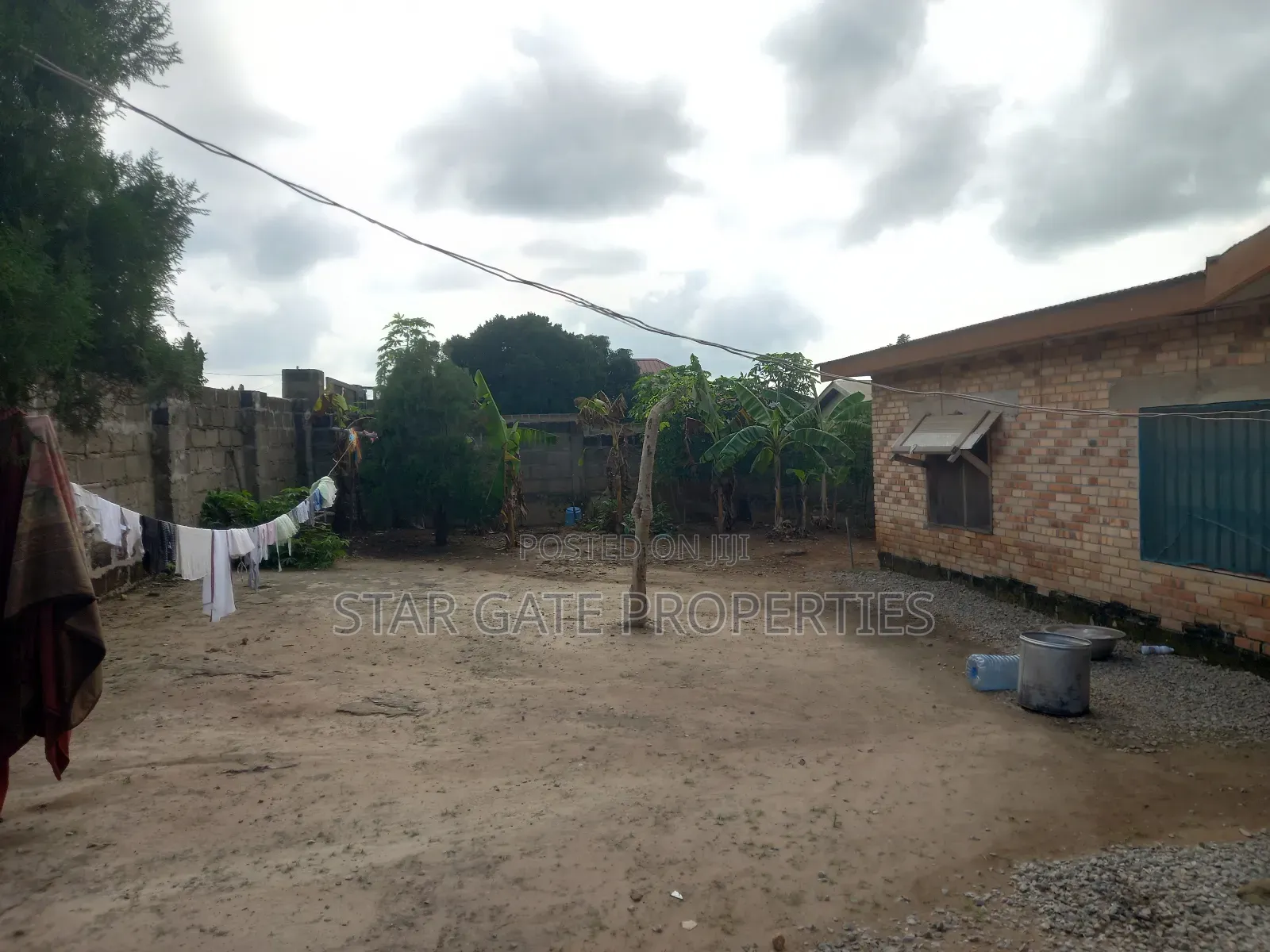 3bdrm House in Ejisu Adadientem for sale