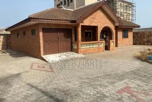 3bdrm House in Klagon, Tema Metropolitan for sale
