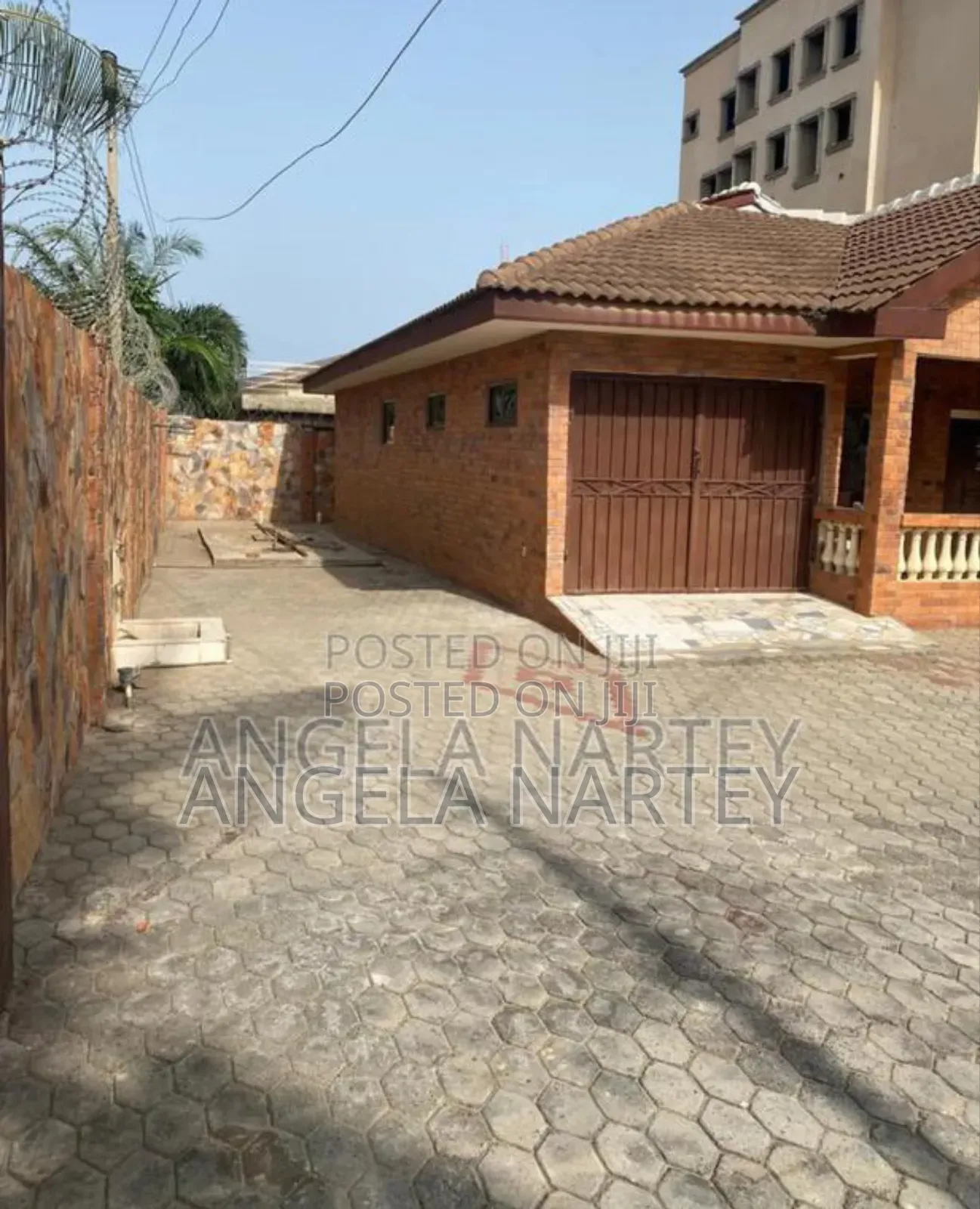 3bdrm House in Klagon, Tema Metropolitan for sale