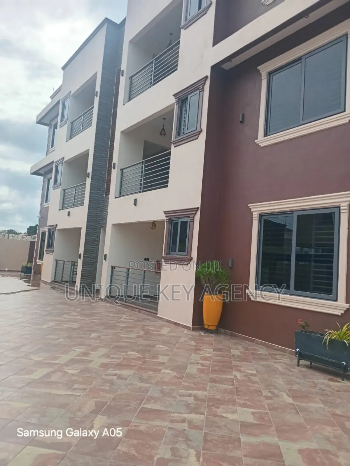 2bdrm Apartment in Unique Key Agency, Cantonments for rent