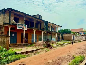 6bdrm House in Kumasi Metropolitan for sale