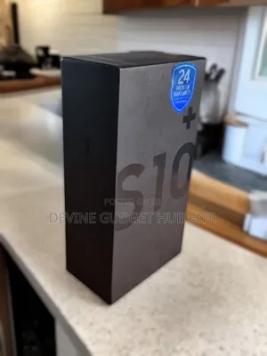 New Samsung Galaxy S10 Plus 128 GB Gold